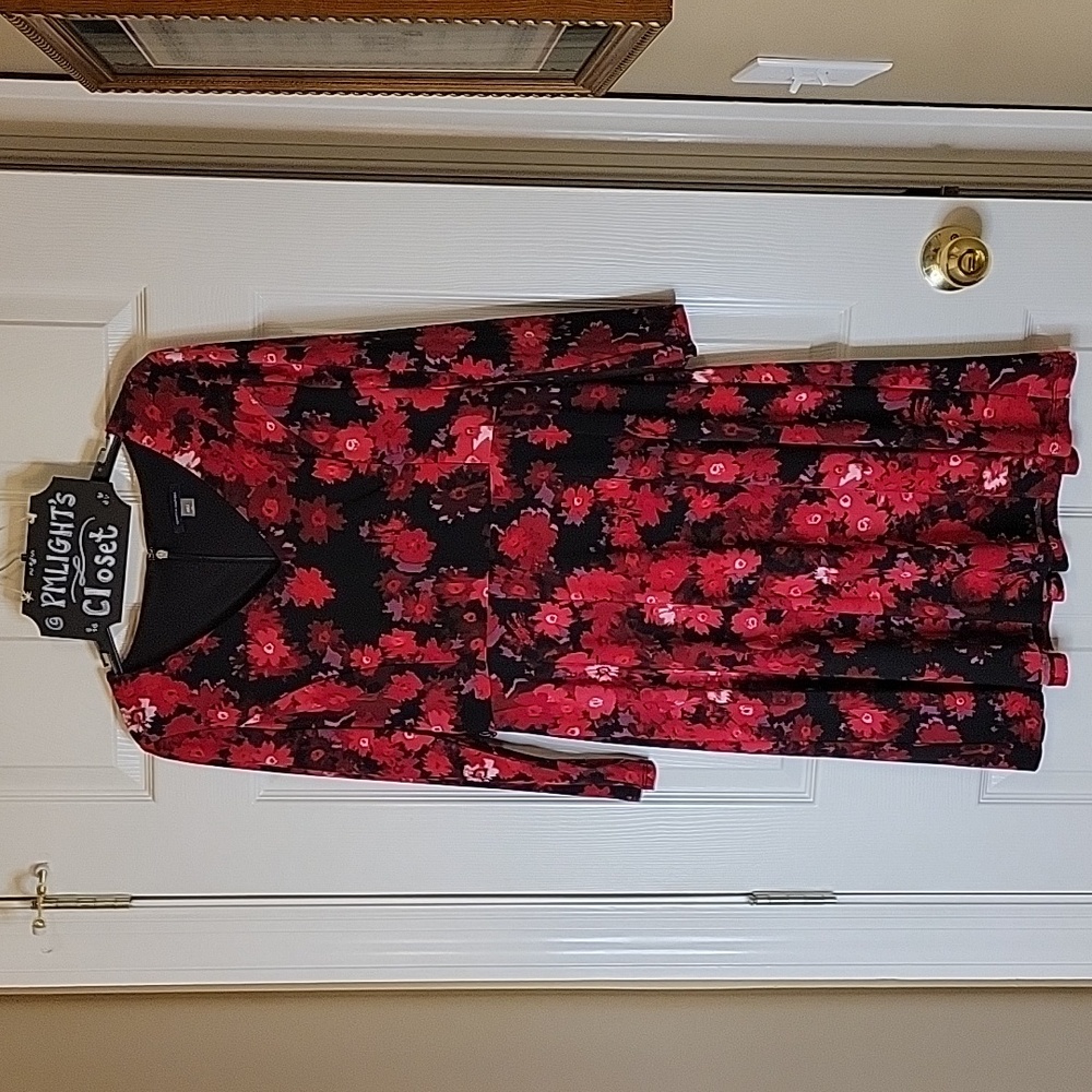 Tommy Hilfiger Dress 10 Red Black Pink White Purple Floral